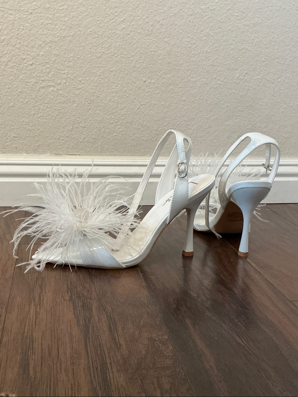 Lulu's White Feather Detail Slingback Stiletto Heels - Picture 3 of 8